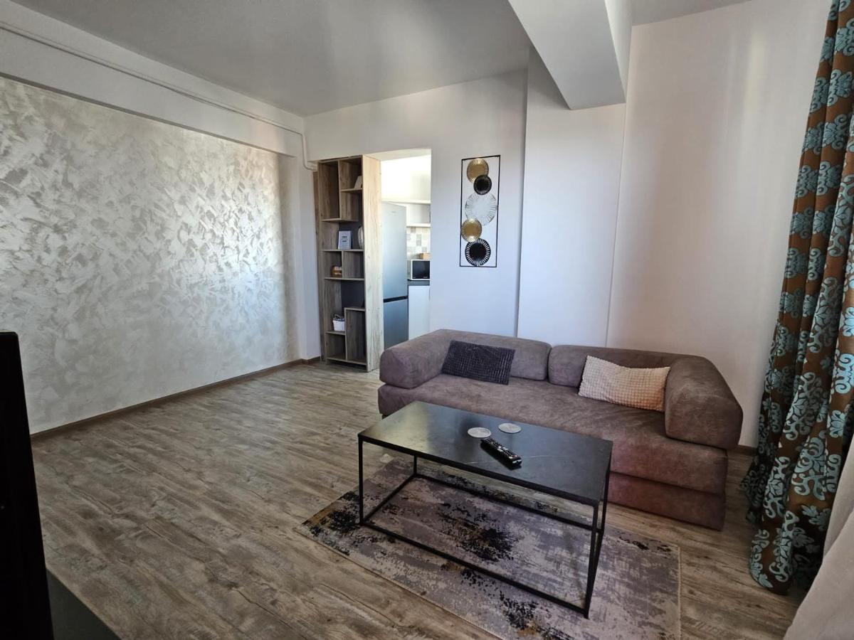 Astero Apartments Premium Accomodation Iasi Eksteriør bilde